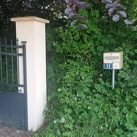 Daire La Bella 12 - Dans Bordeaux-Saint-Clair